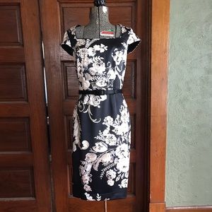 White House Black Market Dress in Size 6